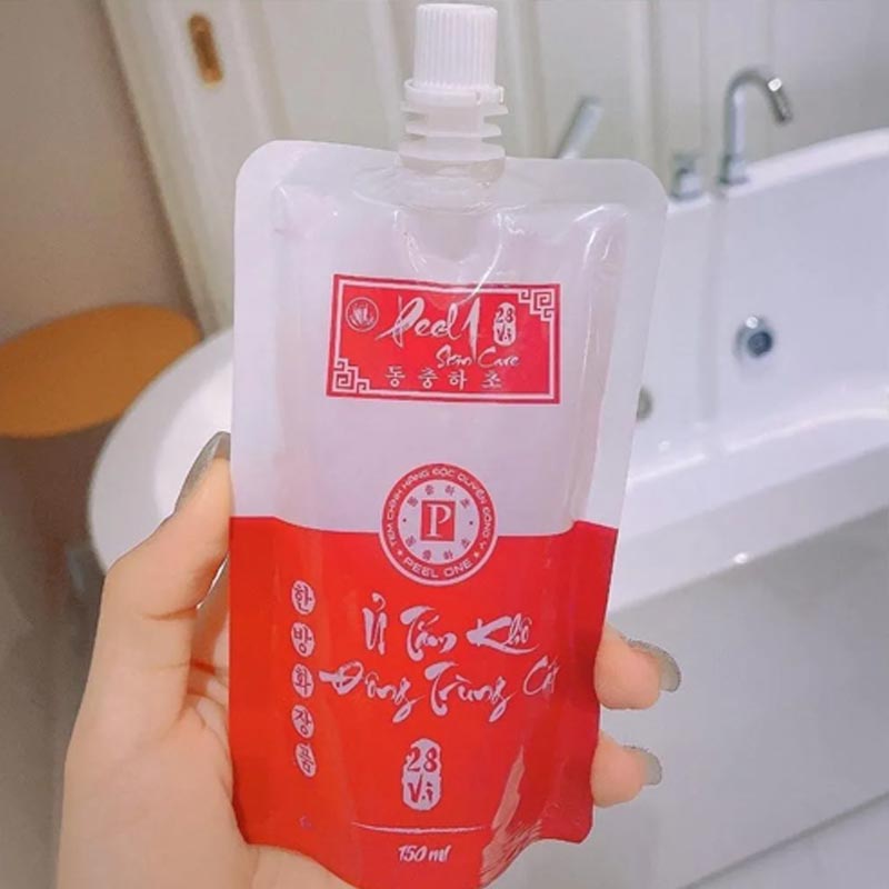Tắm trắng khô đông trùng cát - - Alpha Arbutin Serum のレビューと価格